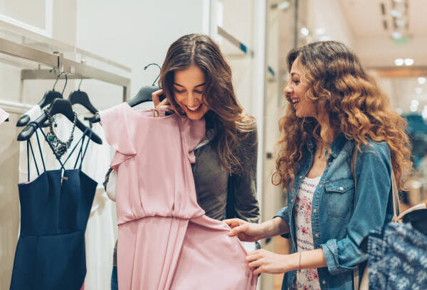 Loja de roupas femininas: 5 passos para mudar de estilo