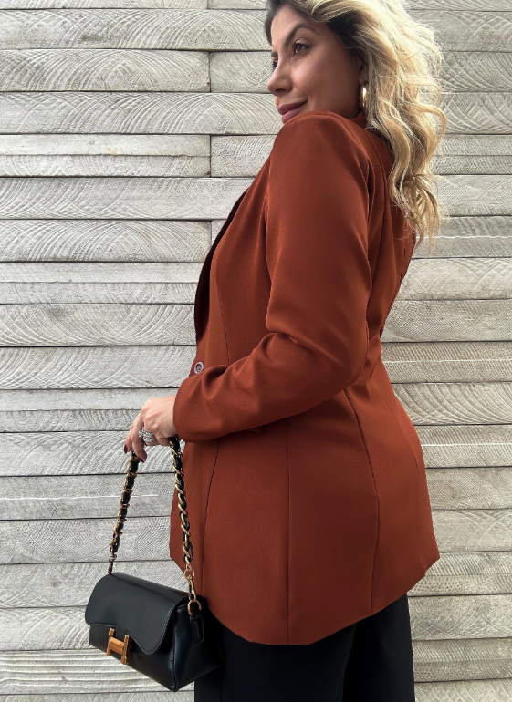 Como Usar Blazer Feminino Alongado Para Conquistar Looks Sofisticados